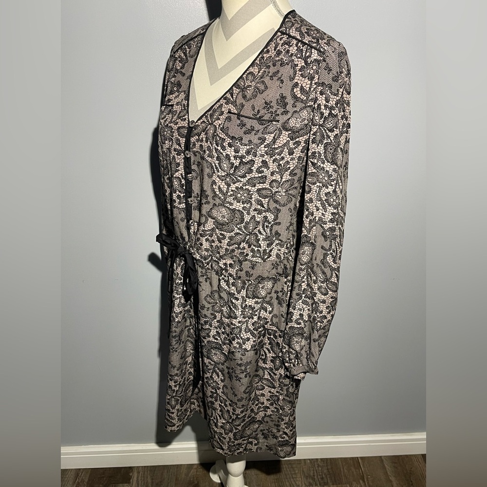 Rebecca Taylor Black and Cream Lace Dress - Picture 2 of 13